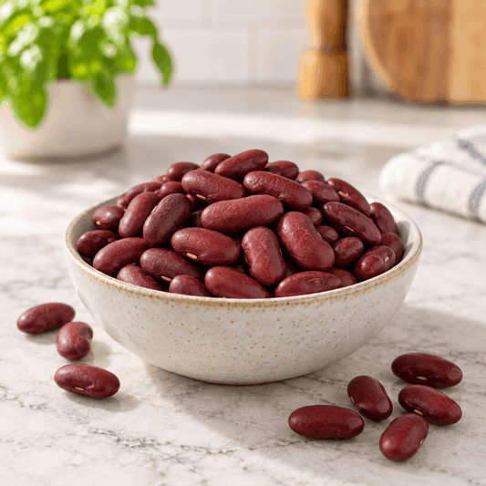 SpiceBloom dark red kidney beans from Argentina in a ceramic bowl, ideal for chilli, soups, stews, curries and rice dishes.